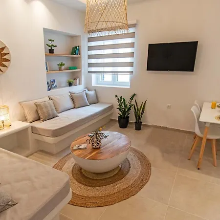 Juliano Luxury Apartments, Port Of Naxos *