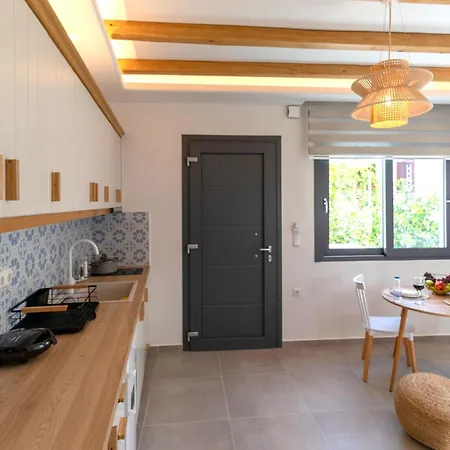 Juliano Luxury Apartments, Port Of Naxos *