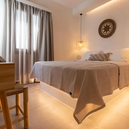 Juliano Luxury Apartments, Port Of Naxos Apartment *