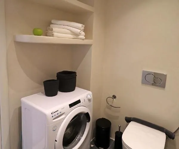 Juliano Luxury Apartments, Port Of Naxos Apartment