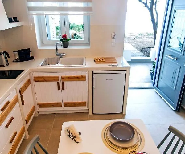 Juliano Luxury Apartments, Port Of Naxos * Naxos City