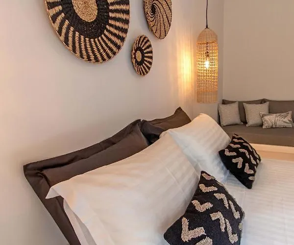 Juliano Luxury Apartments, Port Of Naxos