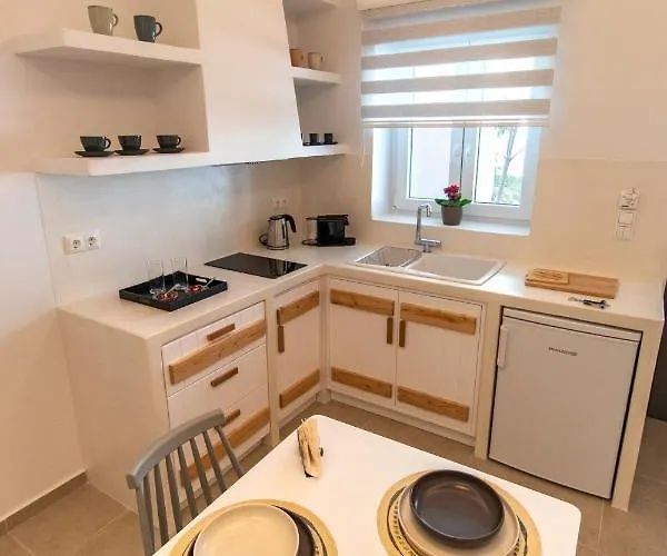 Apartment Juliano Luxury Apartments, Port Of Naxos *