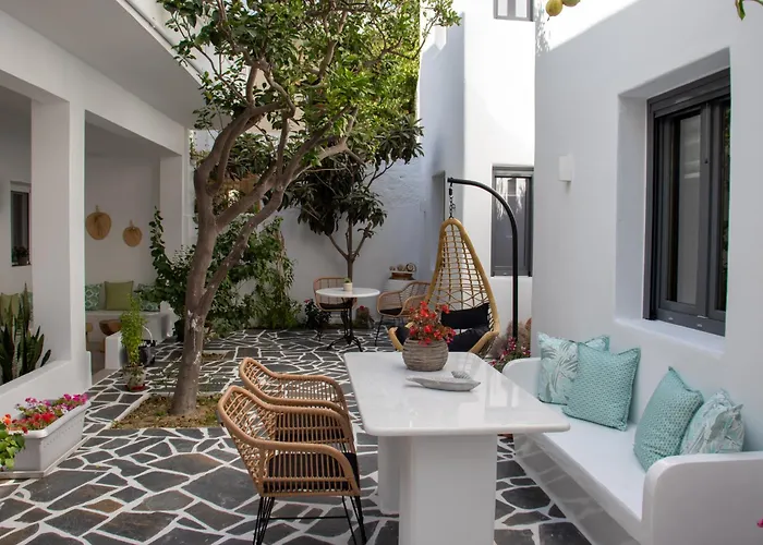 Juliano Luxury Apartments, Port Of Naxos *