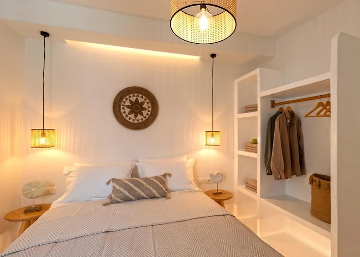 Juliano Luxury Apartments, Port Of Naxos * Naxos City