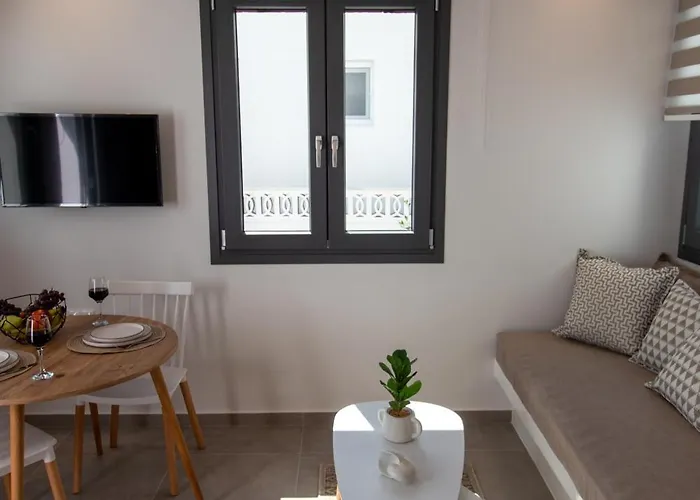 Juliano Luxury Apartments, Port Of Naxos * Naxos City